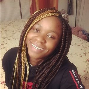 Meet your Posher, Nkeng